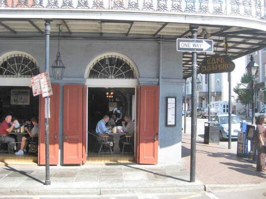 Cafe Maspero