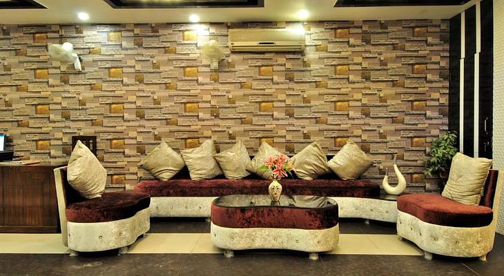 Hotel Gold Regency