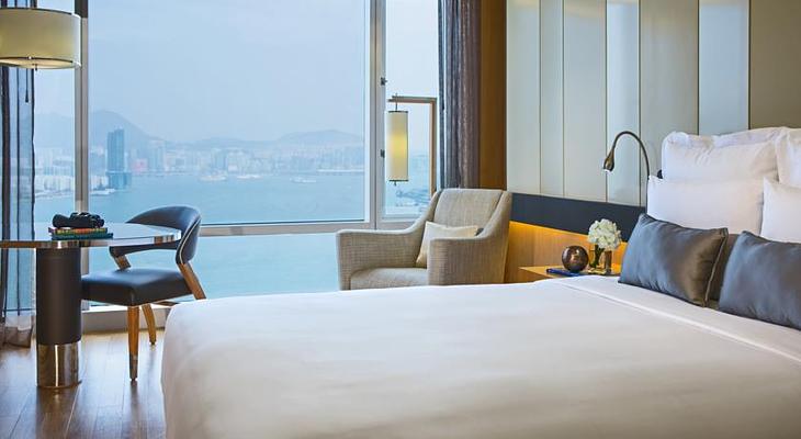 Renaissance Hong Kong Harbour View Hotel