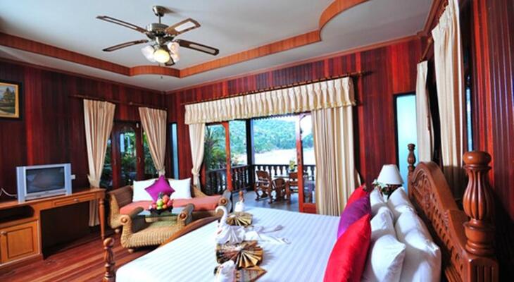 Haadyao Bayview Resort & Spa