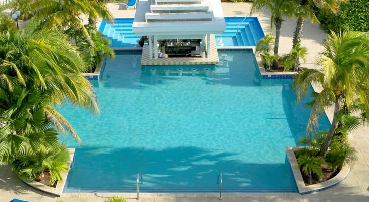 Brickell Bay Beach Club & Spa