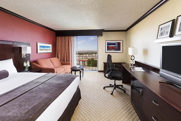 Crowne Plaza Albuquerque, an IHG hotel
