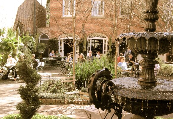 Cafe Amelie