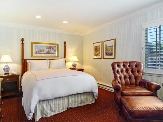 Wayside Inn