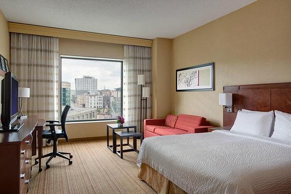 Courtyard by Marriott Grand Rapids Downtown
