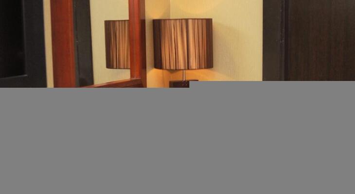Celyn City Hotel