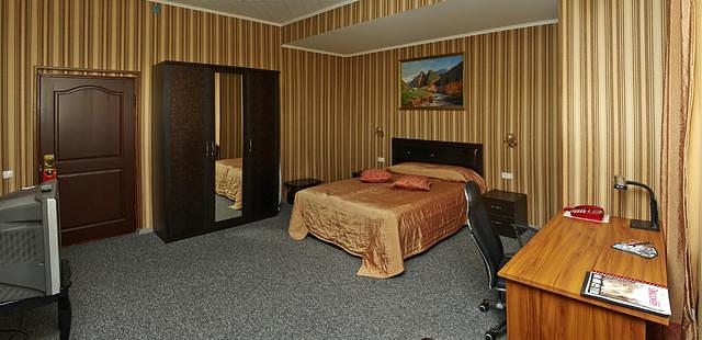 The Silk Road Lodge