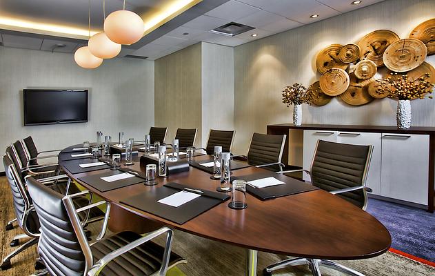 Doubletree By Hilton Montreal