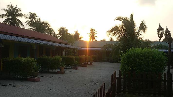 Rainbow Lodge Guest House