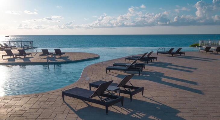 Hotel At Resorts World Bimini