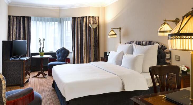 Hotel Barsey by Warwick