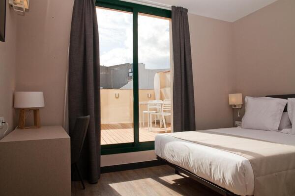 May Ramblas Hotel