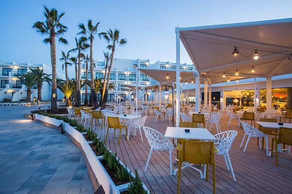 Grand Palladium White Island Resort & Spa
