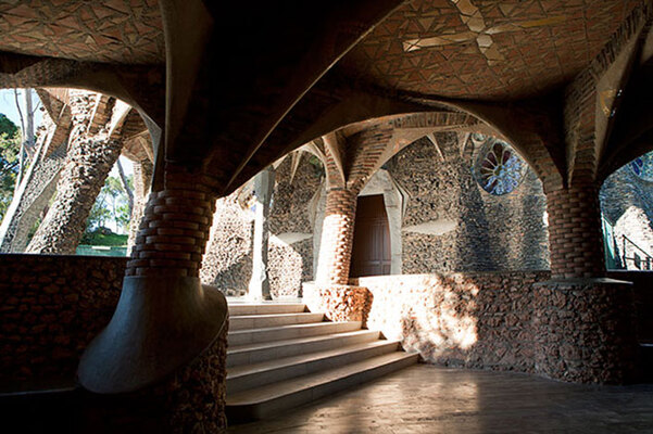 Colonia Guell  Gaudi Crypt