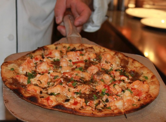 Mac's Pizza & Kitchen