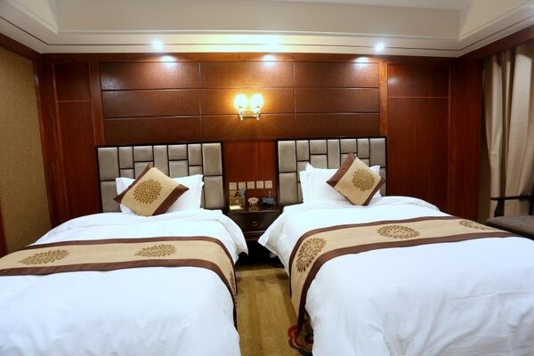 Banak Shol Hotel
