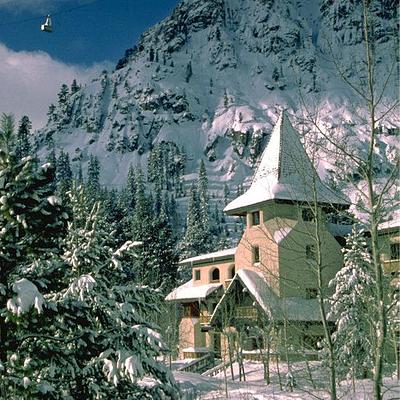 Olympic Village Inn