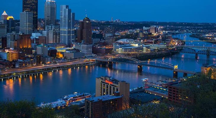 Sheraton Pittsburgh Hotel at Station Square