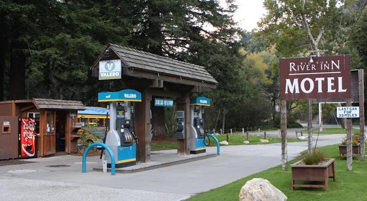 Big Sur River Inn