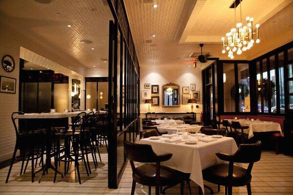 Caulfield's Bar and Dining Room