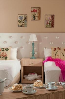 Notos Heights Hotel & Suites