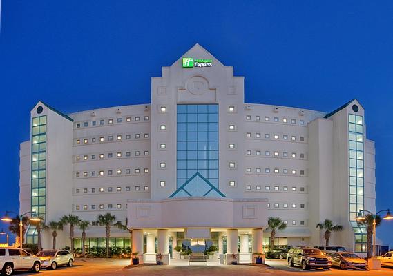 Holiday Inn Express Pensacola Beach, an IHG Hotel