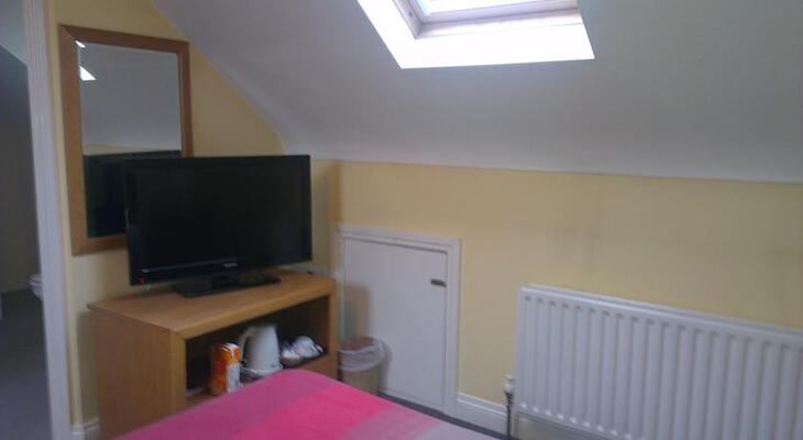 All Seasons Guest House