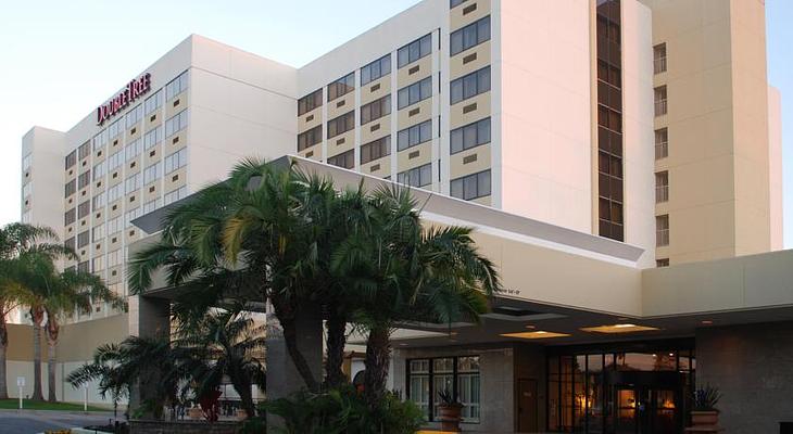 DoubleTree by Hilton Hotel Los Angeles - Norwalk