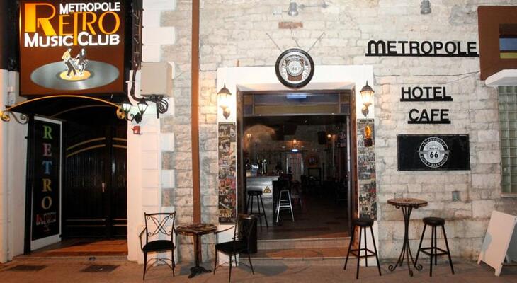 Metropole Hotel