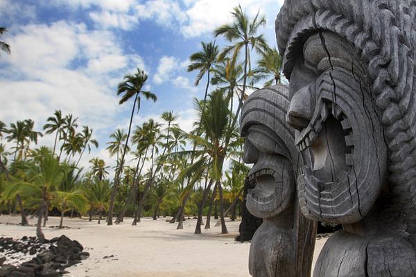 Pu'uhonua O Honaunau National Historical Park