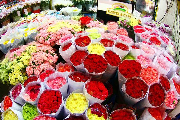 Pak Khlong Talat (Flower Market)