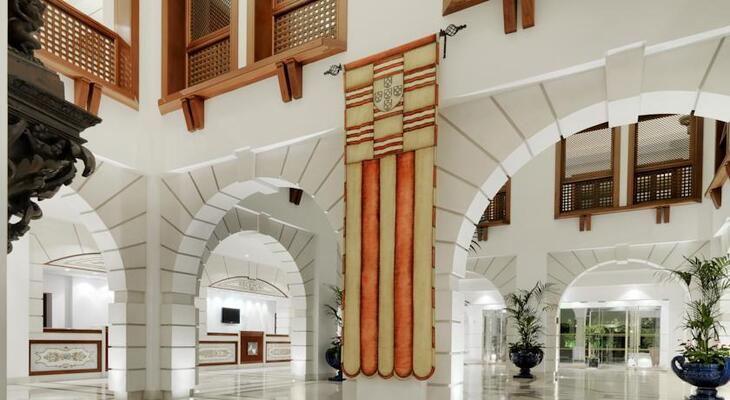 Pine Cliffs Resort