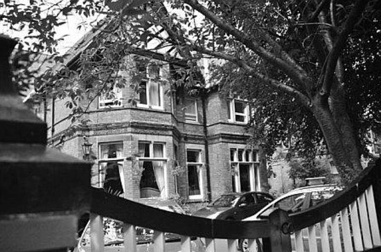 Clementine's Town House Hotel, BW Premier Collection