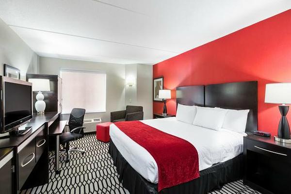 Sleep Inn & Suites BWI Airport