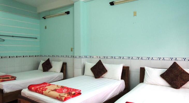 Glory Hotel