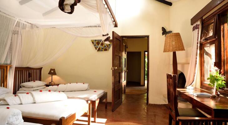 Moivaro Lodge
