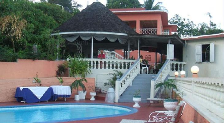 Verney's Tropical Resort