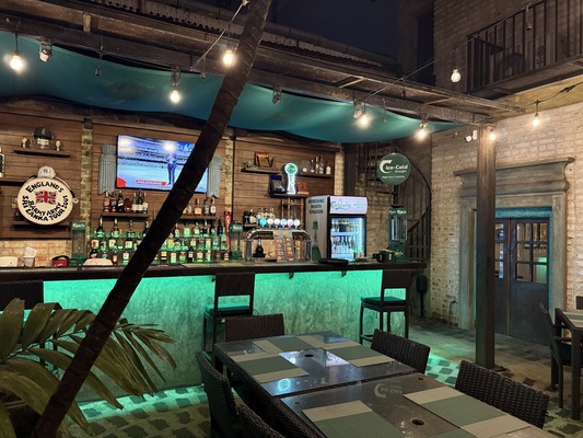 Cricket Club Cafe