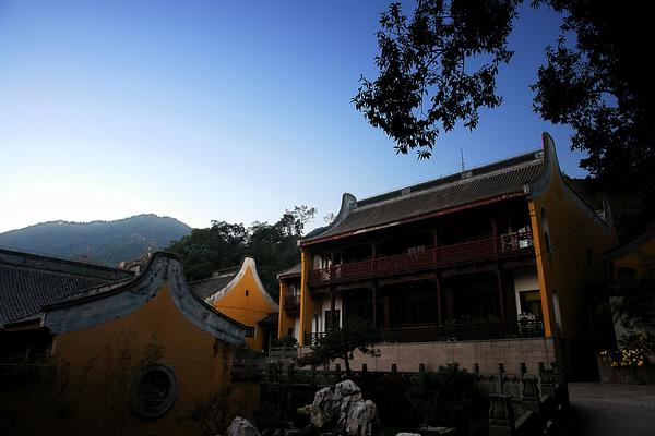 Lingyin Temple