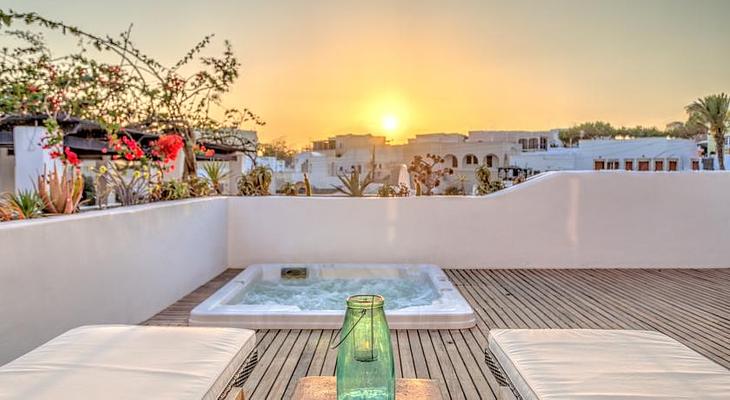 Vedema, a Luxury Collection Resort, Santorini