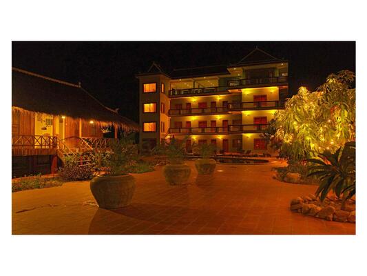 Two Moons Hotel