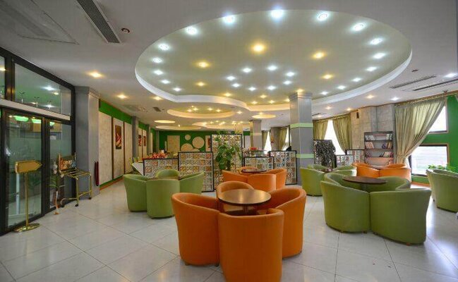 Pardis Hotel Mobarakeh