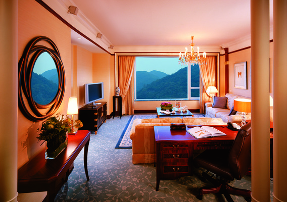 Island Shangri-La, Hong Kong