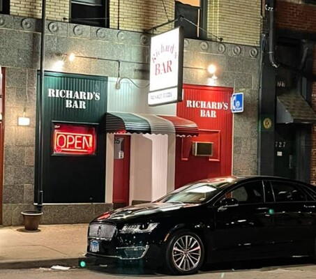 Richard's Bar