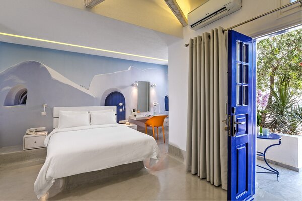 Kouros Village Hotel