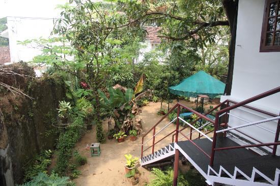 Walton's Home Stay