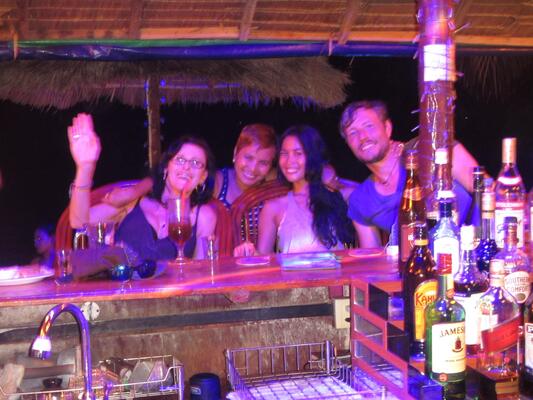 Above Us Only Sky Bar & Bungalows