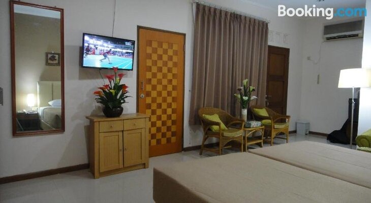 Gondia International Guesthouse