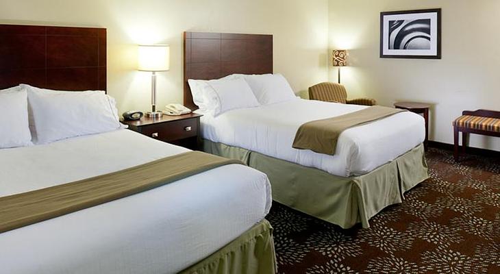 Holiday Inn Express & Suites Pittsburgh West - Green Tree, an IHG Hotel