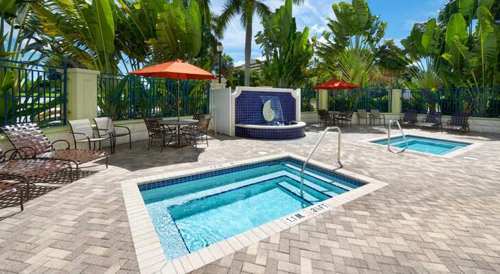 Hotel Indigo Sarasota, an IHG Hotel